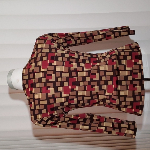 FOREVER 21 Black w/Geo Block Print Blouse - 3/4 Sleeves- Fitted-Stretch-EC- Sz S - Picture 3 of 14